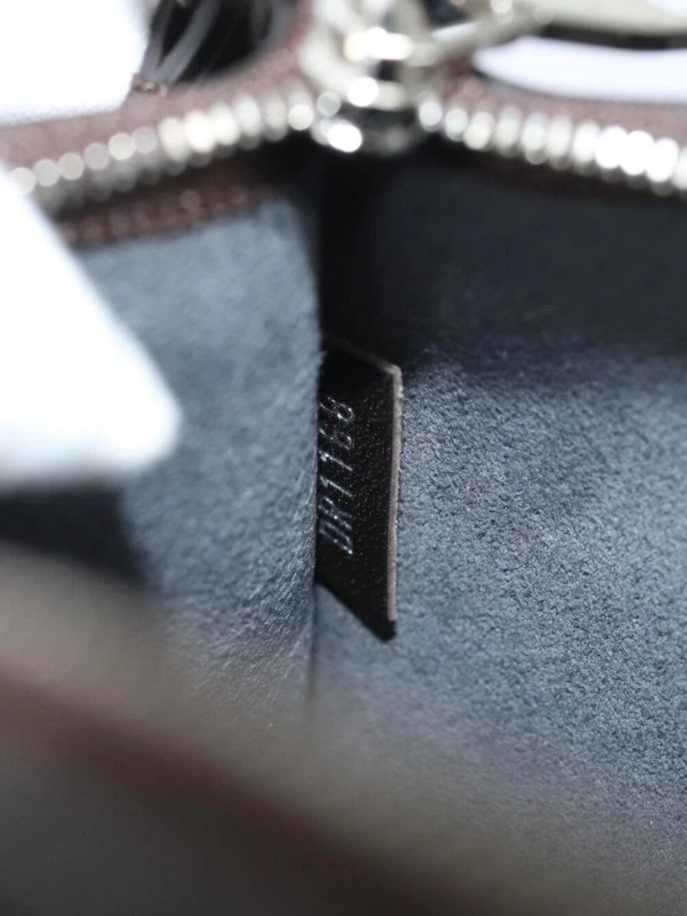 LOUIS VUITTON Pouch Leather Brown LV - Picture 12 of 16
